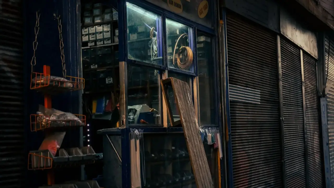 Building Materials Hardware Store