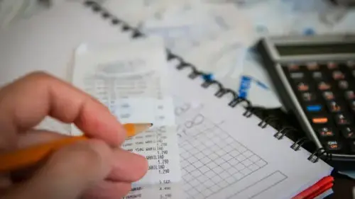 Money Calculator Paint Bucket